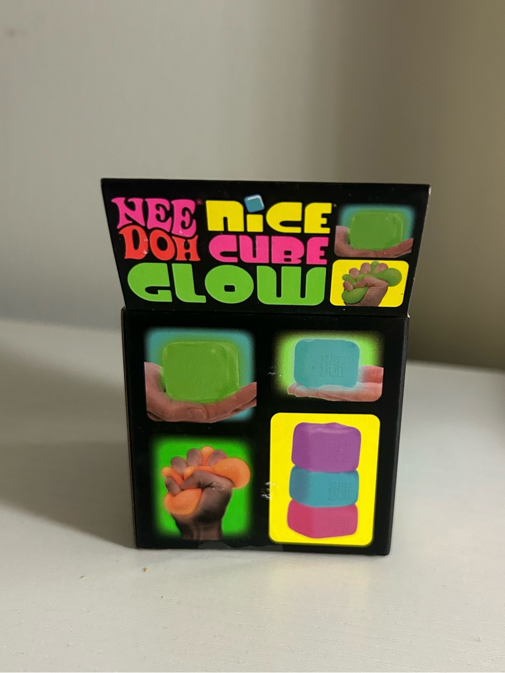 NEW✨ Needoh Glow Cube - Picture 3 of 3